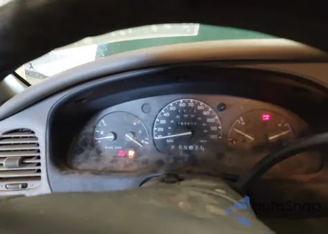 2000 Ford Ranger Xl/Xlt z USA, uszkodzony, nr VIN 1FTYR14V3YPB27896